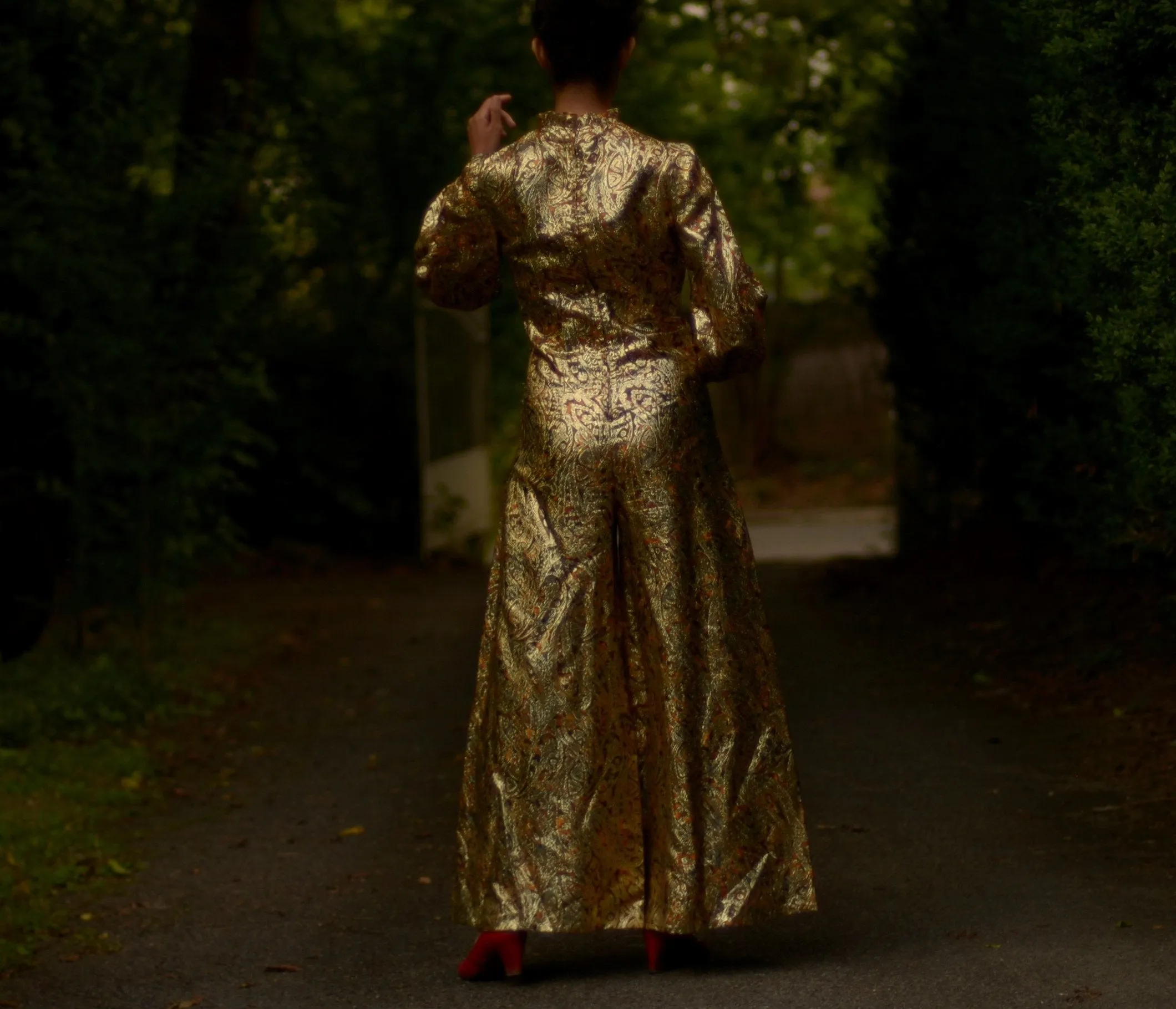 70s paisley gold lame palazzo jumpsuit // small, 37" hips