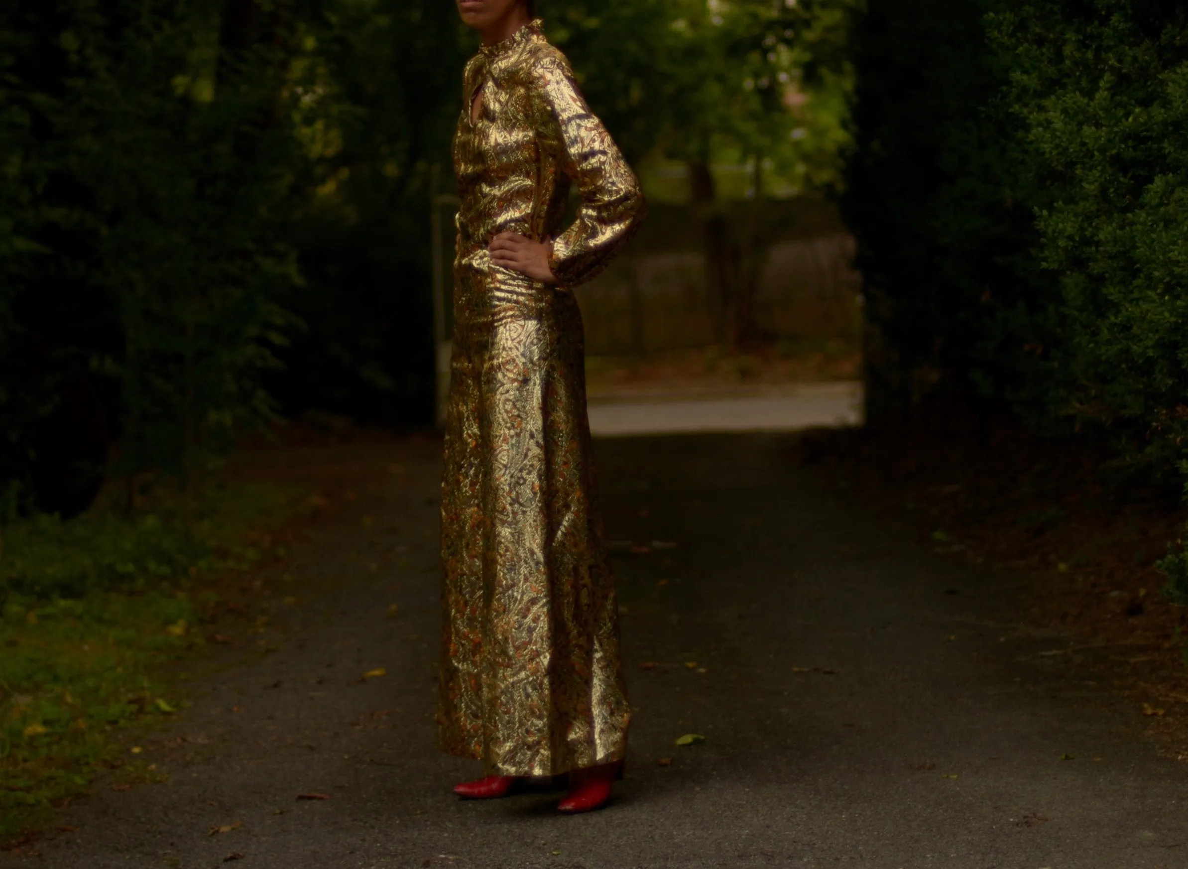 70s paisley gold lame palazzo jumpsuit // small, 37" hips