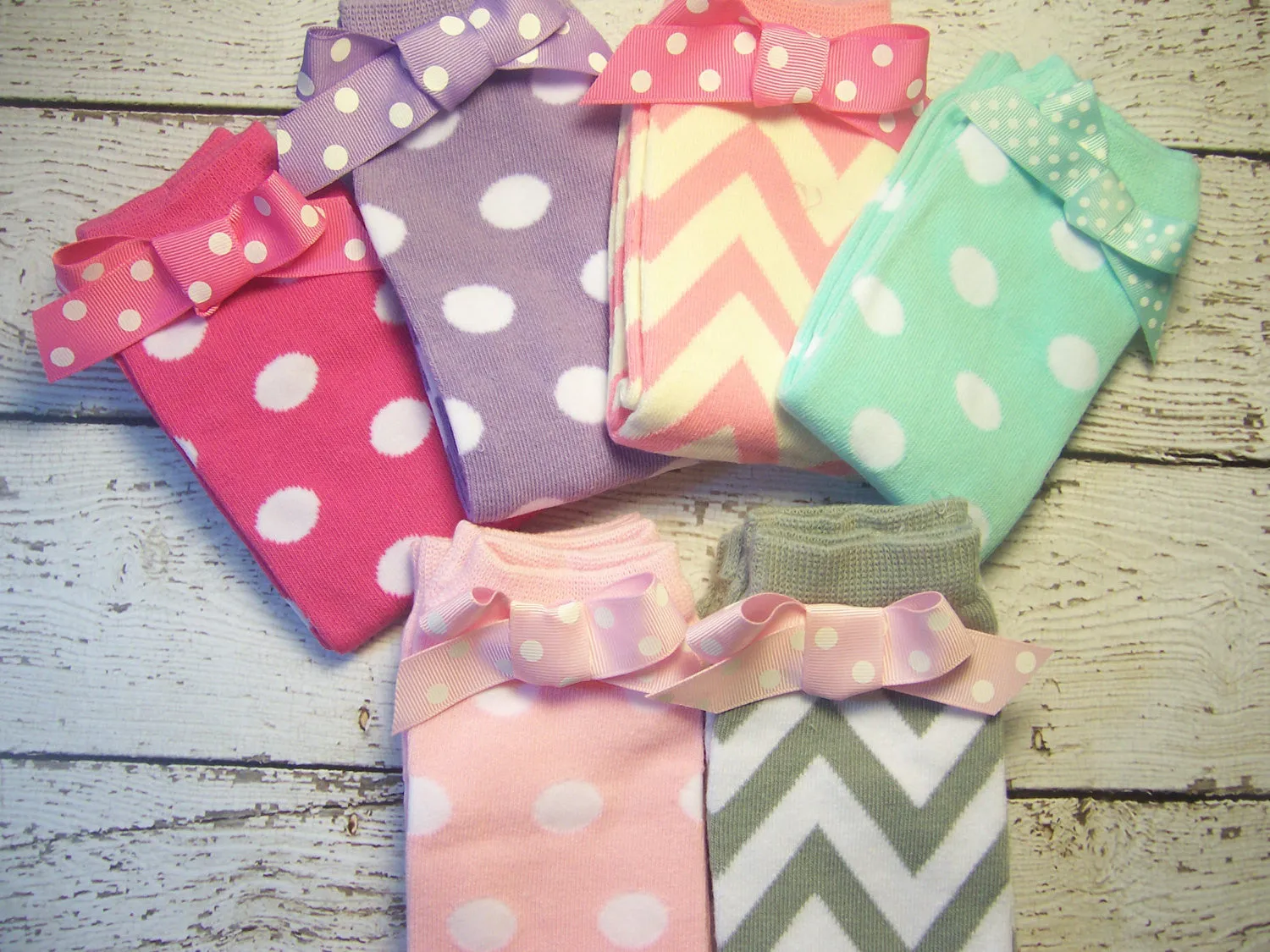 Baby Leg warmers, Baby legs warmers, with attached bows, Lavender with Pink and Lavender Bows,coordinate with outfits