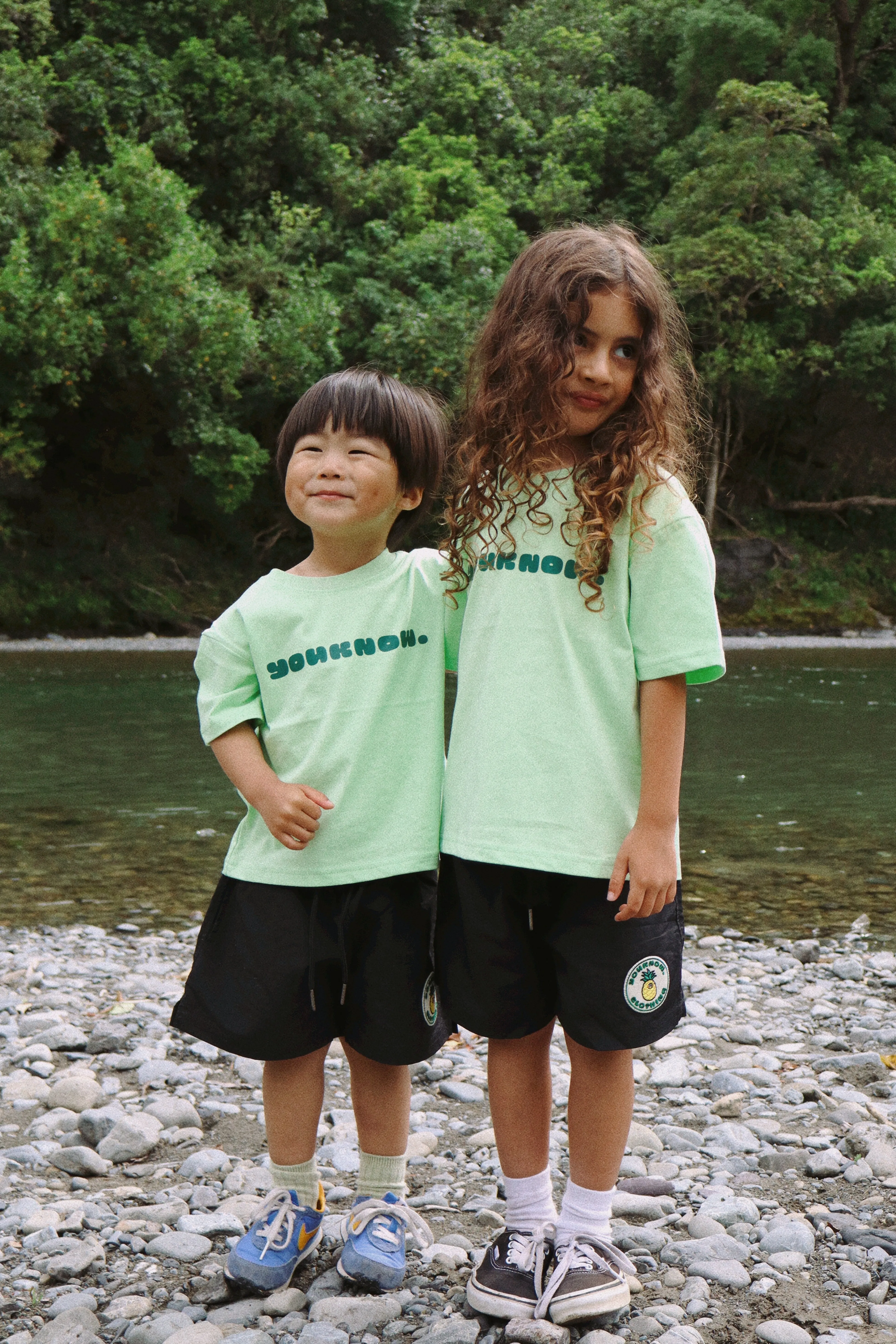 KIDS NYLON SHORTS | BLACK