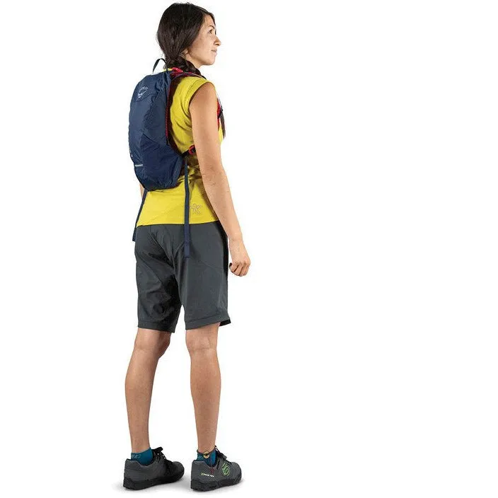 Kitsuma 3 Women’s Mountain Biking and Hiking Hydration Pack (2.5L)