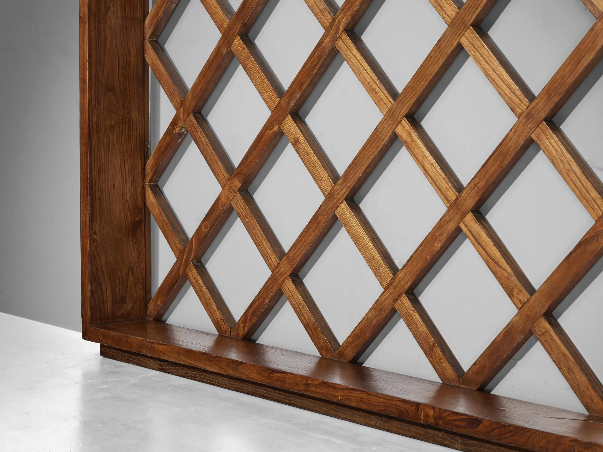 Mid-Century Modern Italian Wall-Mounted Hall-Stand or Coat Rack in Chestnut