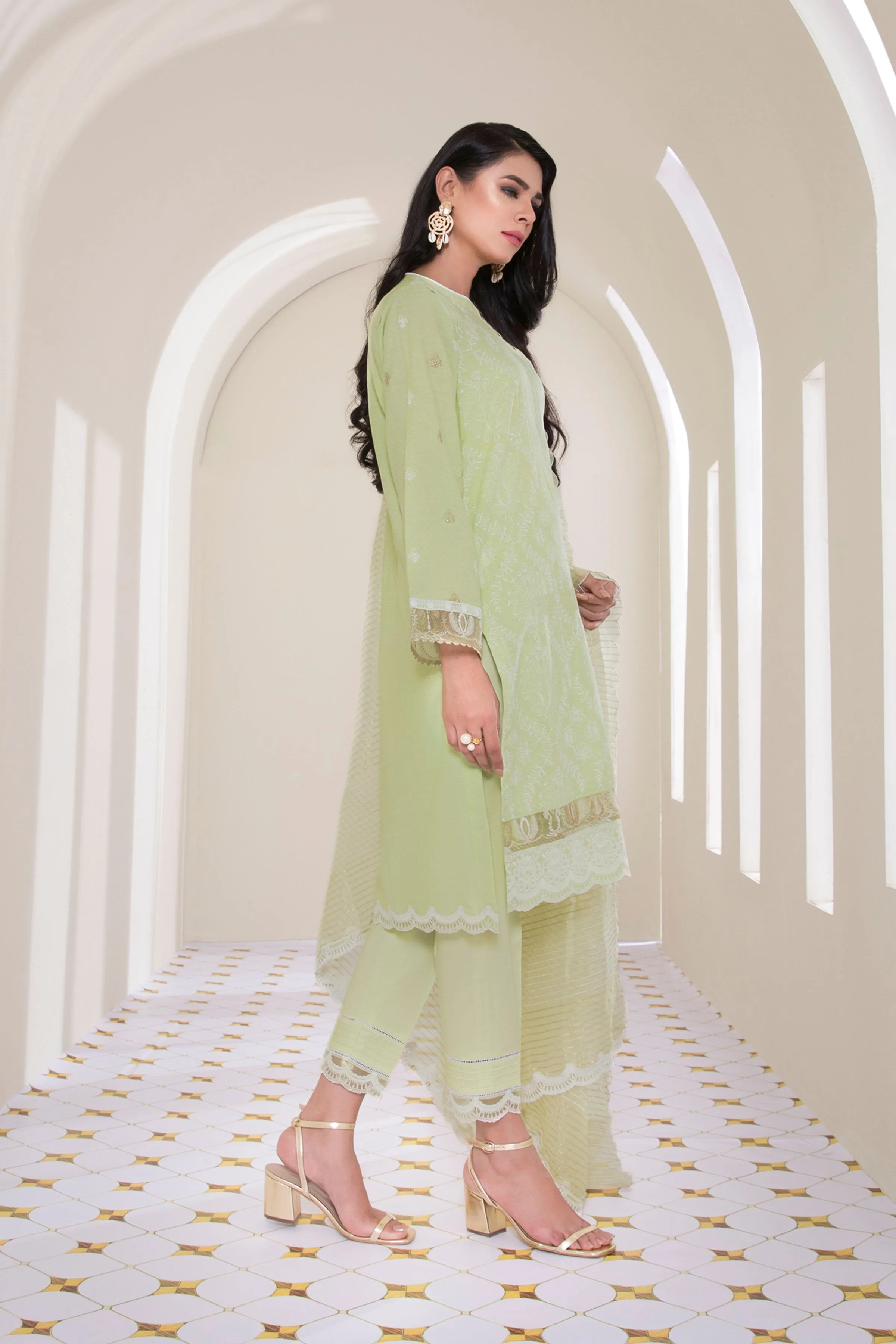 Sapphire Signature - 3 Piece Lawn Collection 2020 – Amber