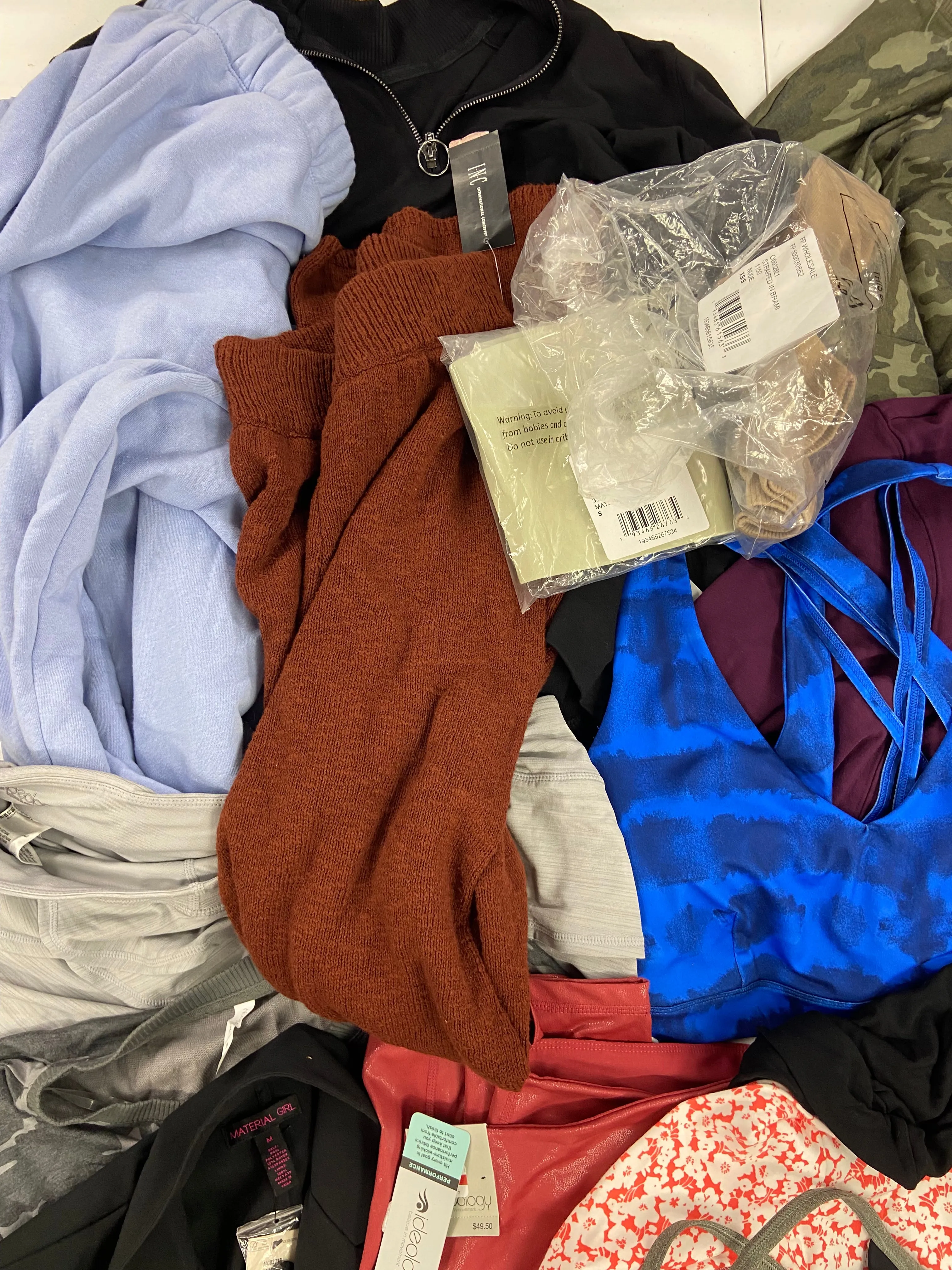 Women's Clothing Wholesale Lot, POLO RALPH LAUREN, NIKE, FREE PEOPLE, INC and more, 18 items, Shelf Pulls, MSRP $770